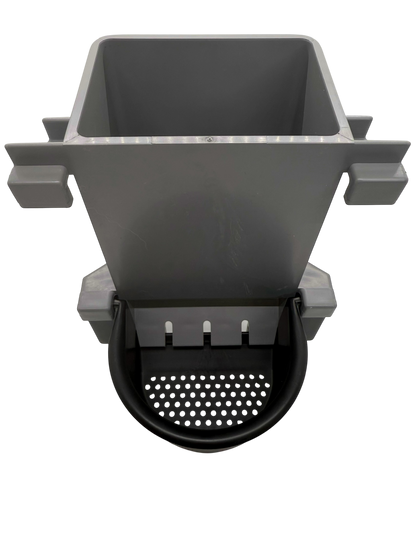 2-Part Plastic Feeder