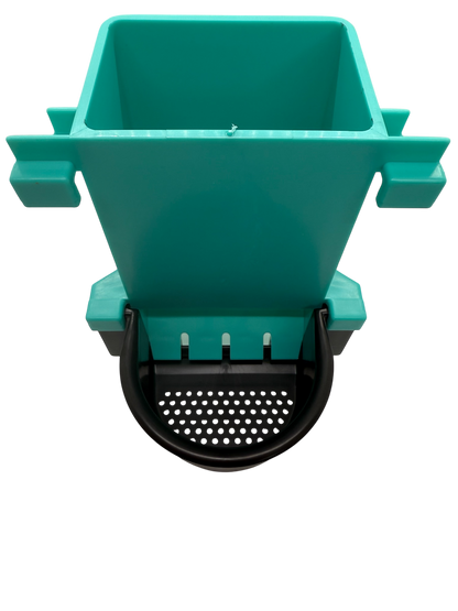 2-Part Plastic Feeder